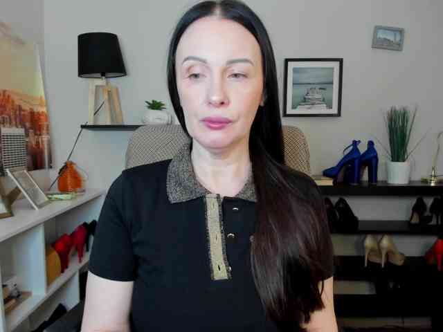 velvetJasmine webcam