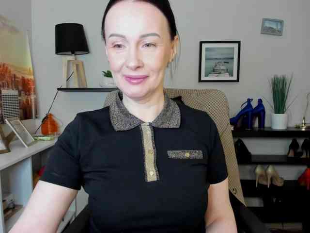 velvetJasmine webcam