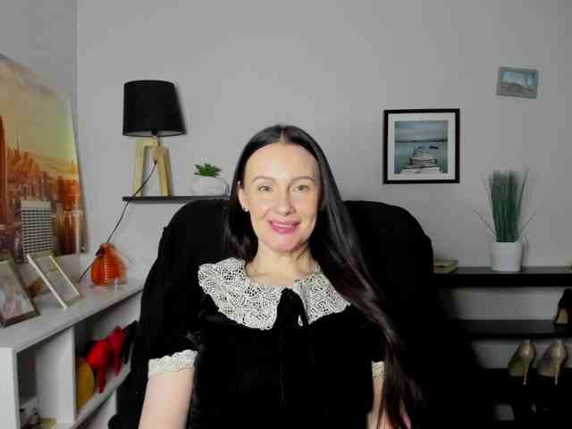 velvetJasmine webcam