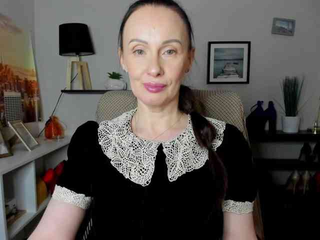 velvetJasmine webcam