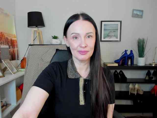 velvetJasmine webcam