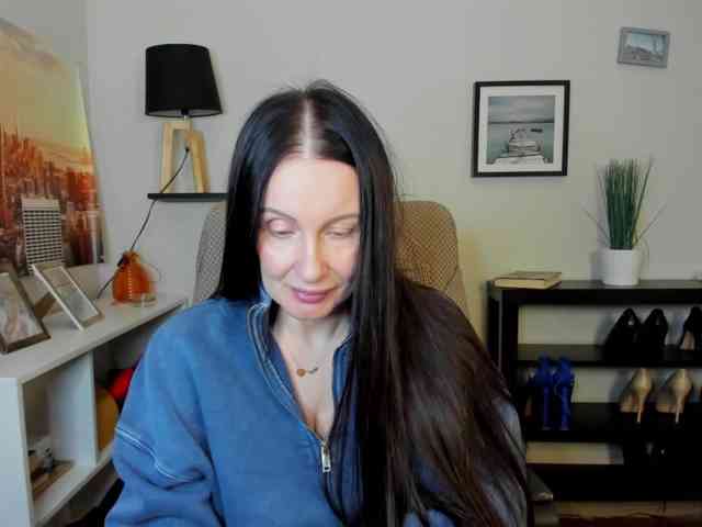 velvetJasmine webcam