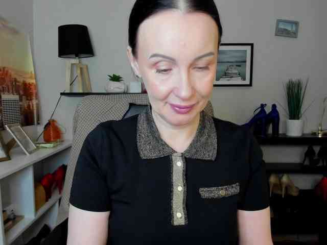 velvetJasmine webcam