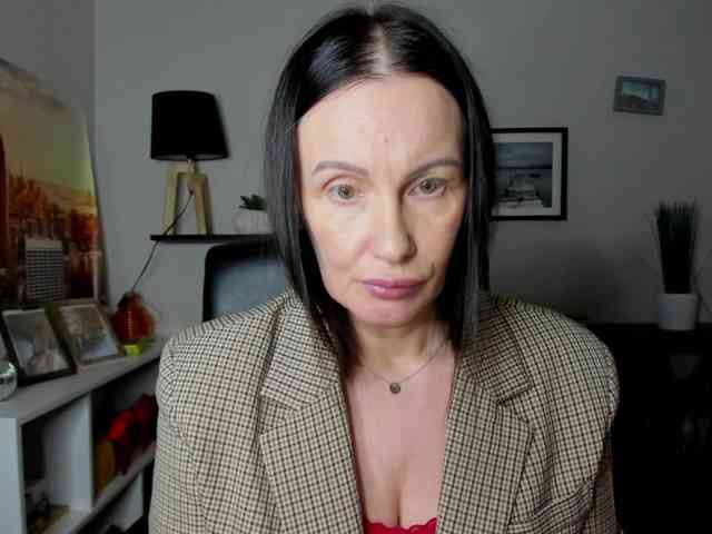 velvetJasmine webcam