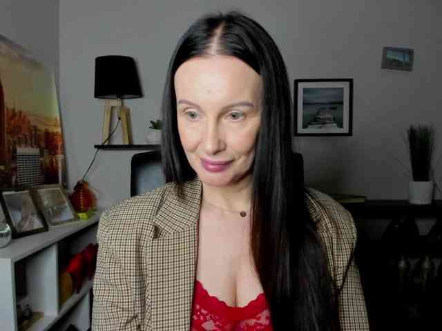 velvetJasmine webcam