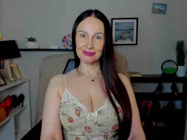 velvetJasmine webcam