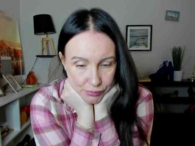 velvetJasmine webcam