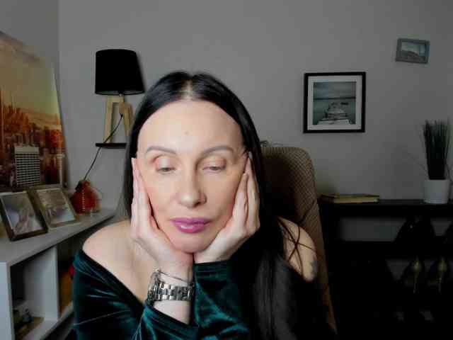 velvetJasmine webcam