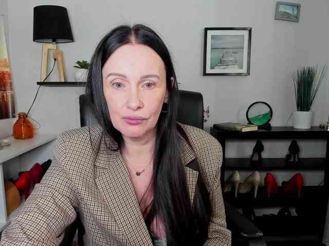 velvetJasmine webcam