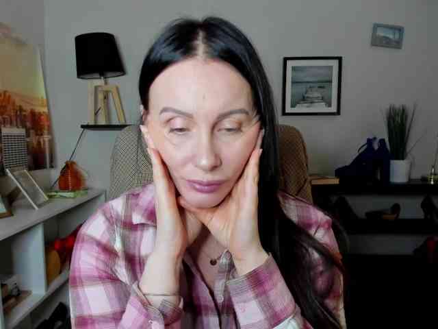 velvetJasmine webcam