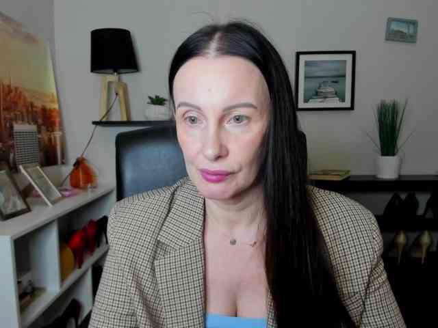 velvetJasmine webcam