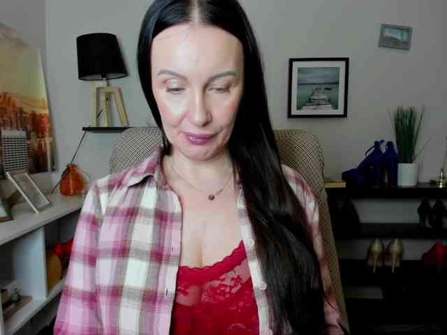 velvetJasmine webcam