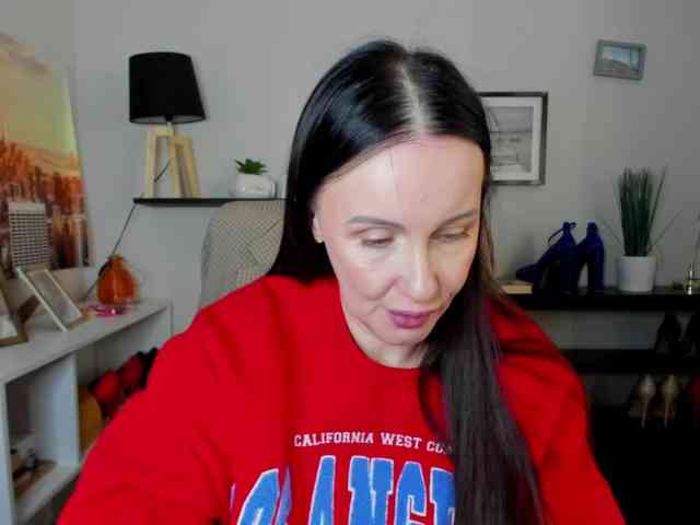 velvetJasmine webcam