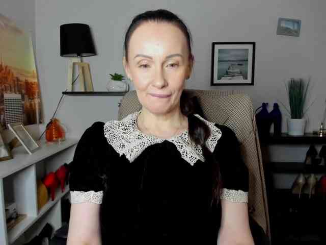 velvetJasmine webcam