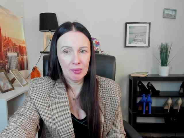 velvetJasmine webcam