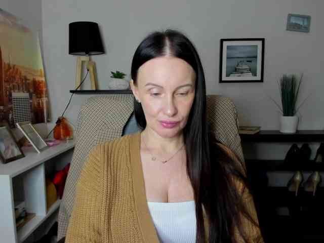 velvetJasmine webcam