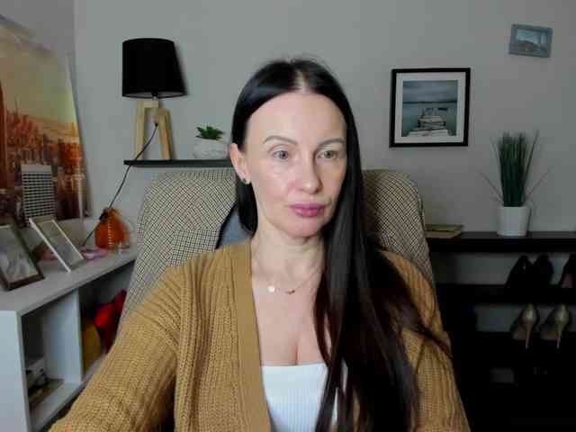 velvetJasmine webcam