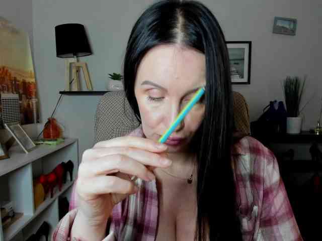 velvetJasmine webcam