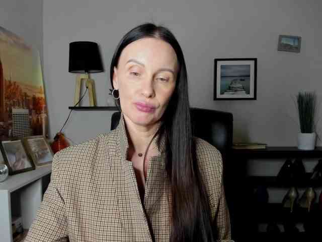 velvetJasmine webcam