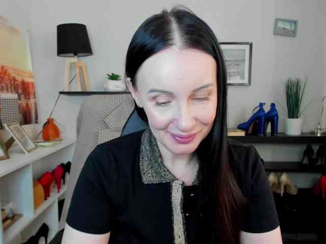 velvetJasmine webcam