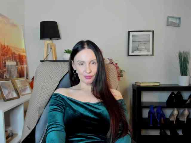 velvetJasmine webcam