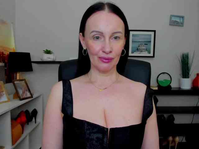 velvetJasmine webcam