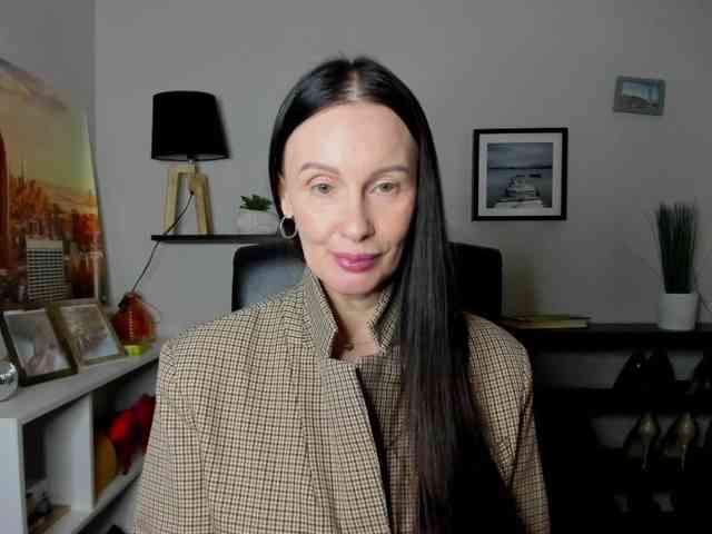 velvetJasmine webcam