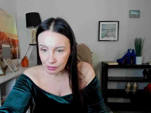 velvetJasmine webcam