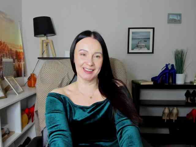 velvetJasmine webcam