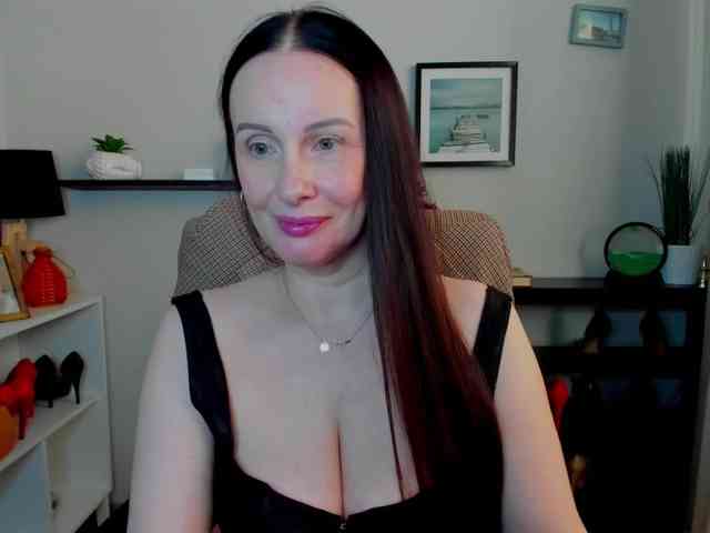 velvetJasmine webcam