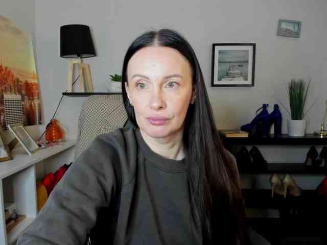 velvetJasmine webcam