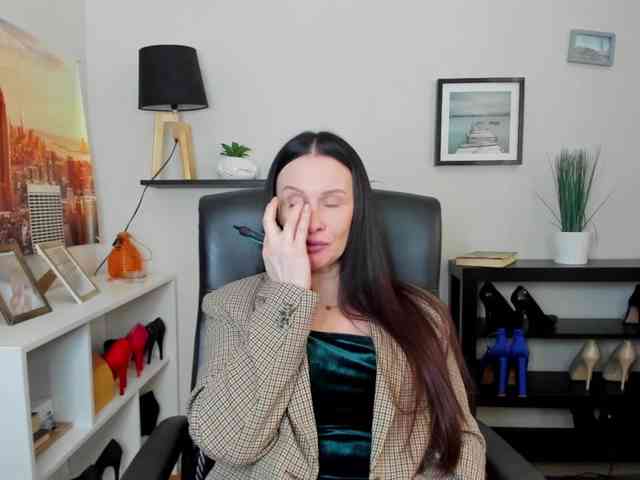 velvetJasmine webcam