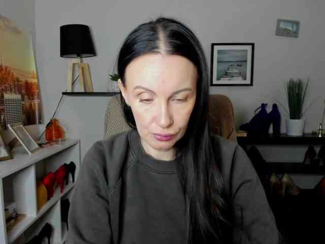 velvetJasmine webcam