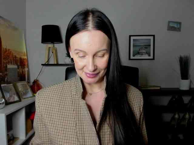 velvetJasmine webcam