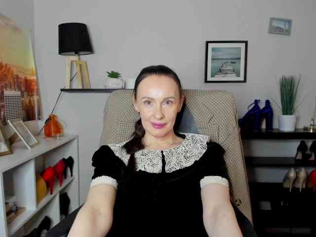 velvetJasmine webcam