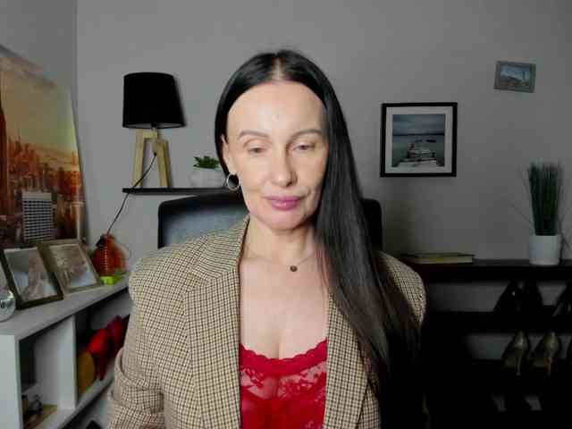 velvetJasmine webcam