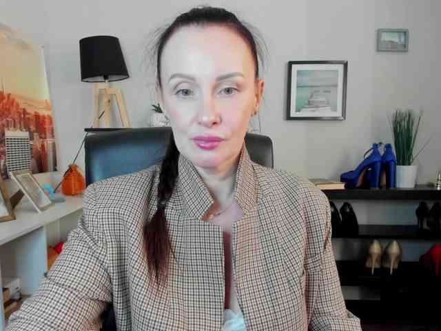 velvetJasmine webcam