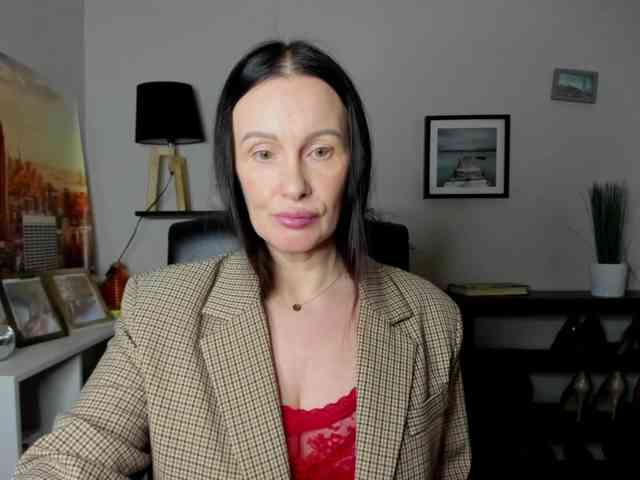 velvetJasmine webcam