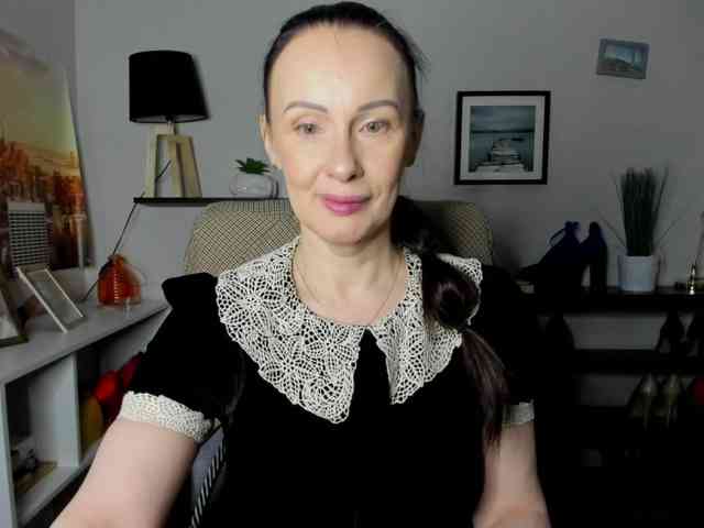 velvetJasmine webcam