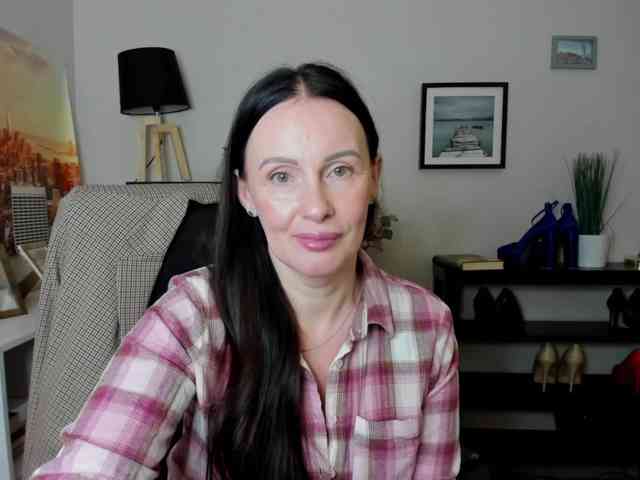 velvetJasmine webcam