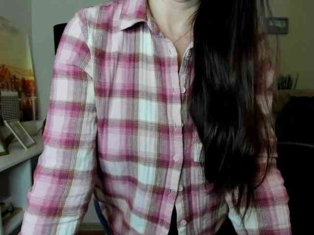 velvetJasmine webcam