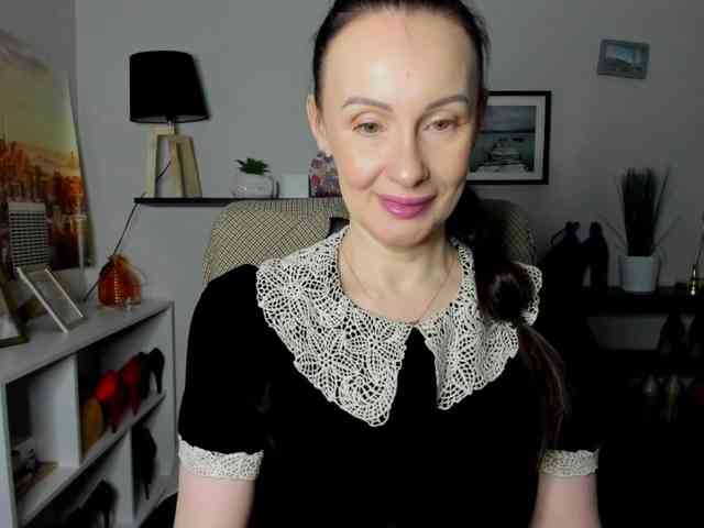 velvetJasmine webcam