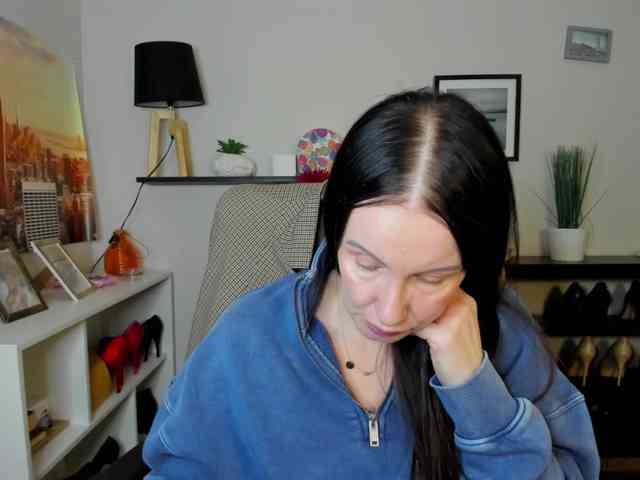 velvetJasmine webcam