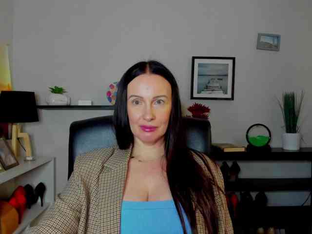 velvetJasmine webcam