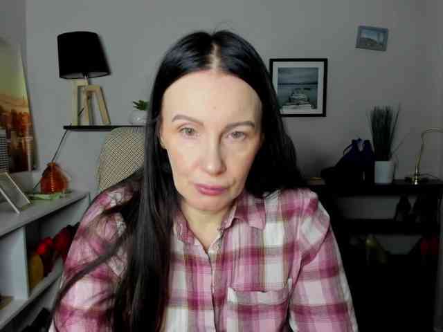 velvetJasmine webcam