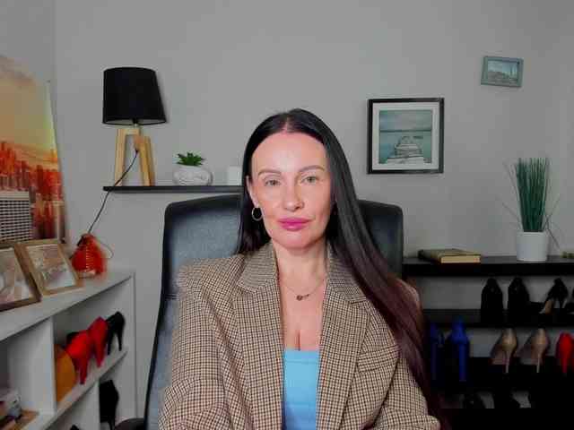 velvetJasmine webcam