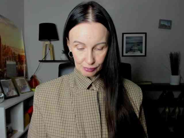 velvetJasmine webcam