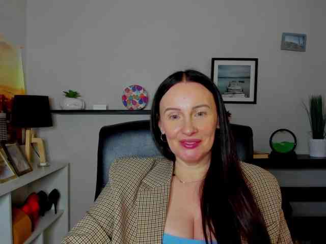 velvetJasmine webcam