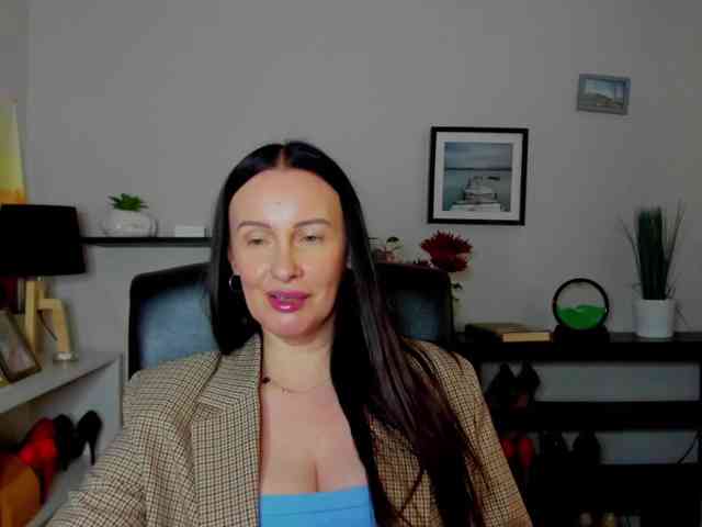 velvetJasmine webcam