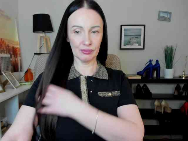 velvetJasmine webcam